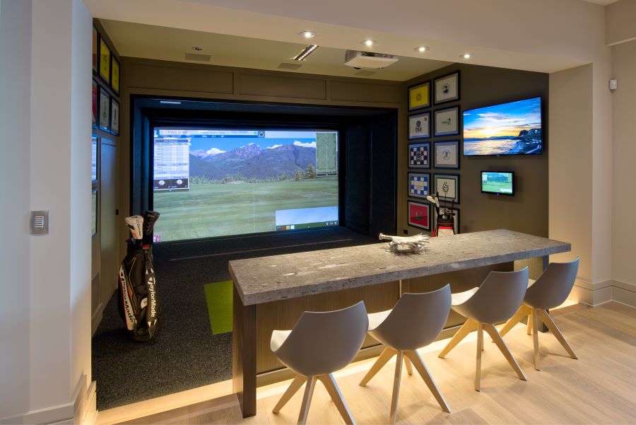 Better Your Swing With a Golf Simulator Installation 